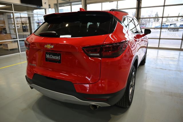 Used 2023 Chevrolet Blazer LT w/ Convenience Package image 5