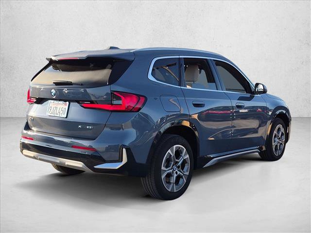 Used 2023 BMW X1 xDrive28i w/ Convenience Package AWD/4WD image 5