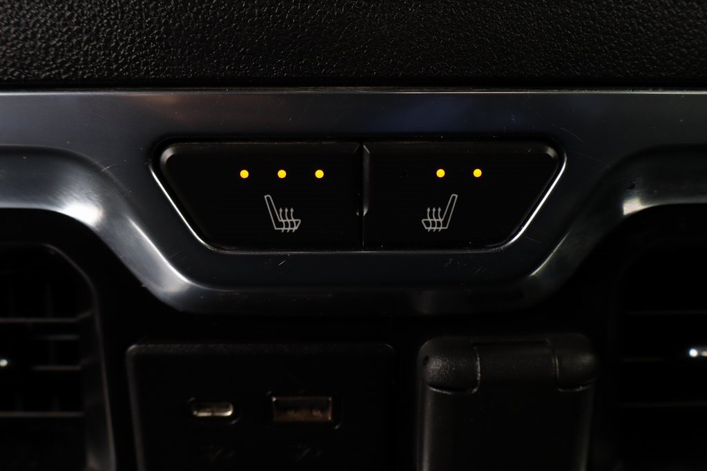 Used 2020 GMC Sierra 1500 SLT image 40