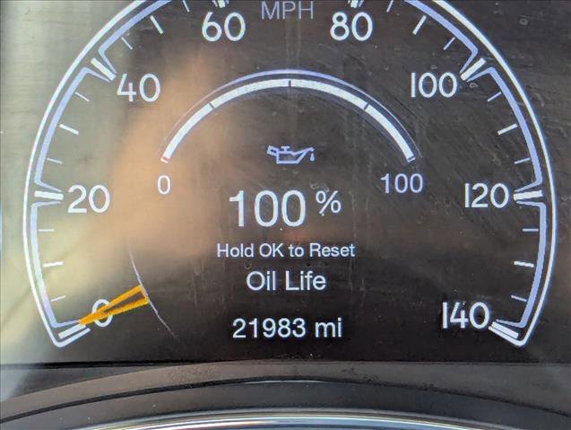 Used 2022 Jeep Grand Cherokee Limited image 11