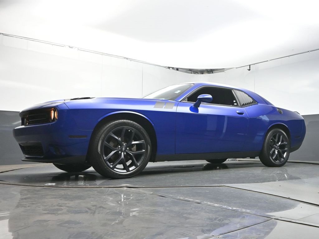 Used 2021 Dodge Challenger SXT w/ Blacktop Package image 30