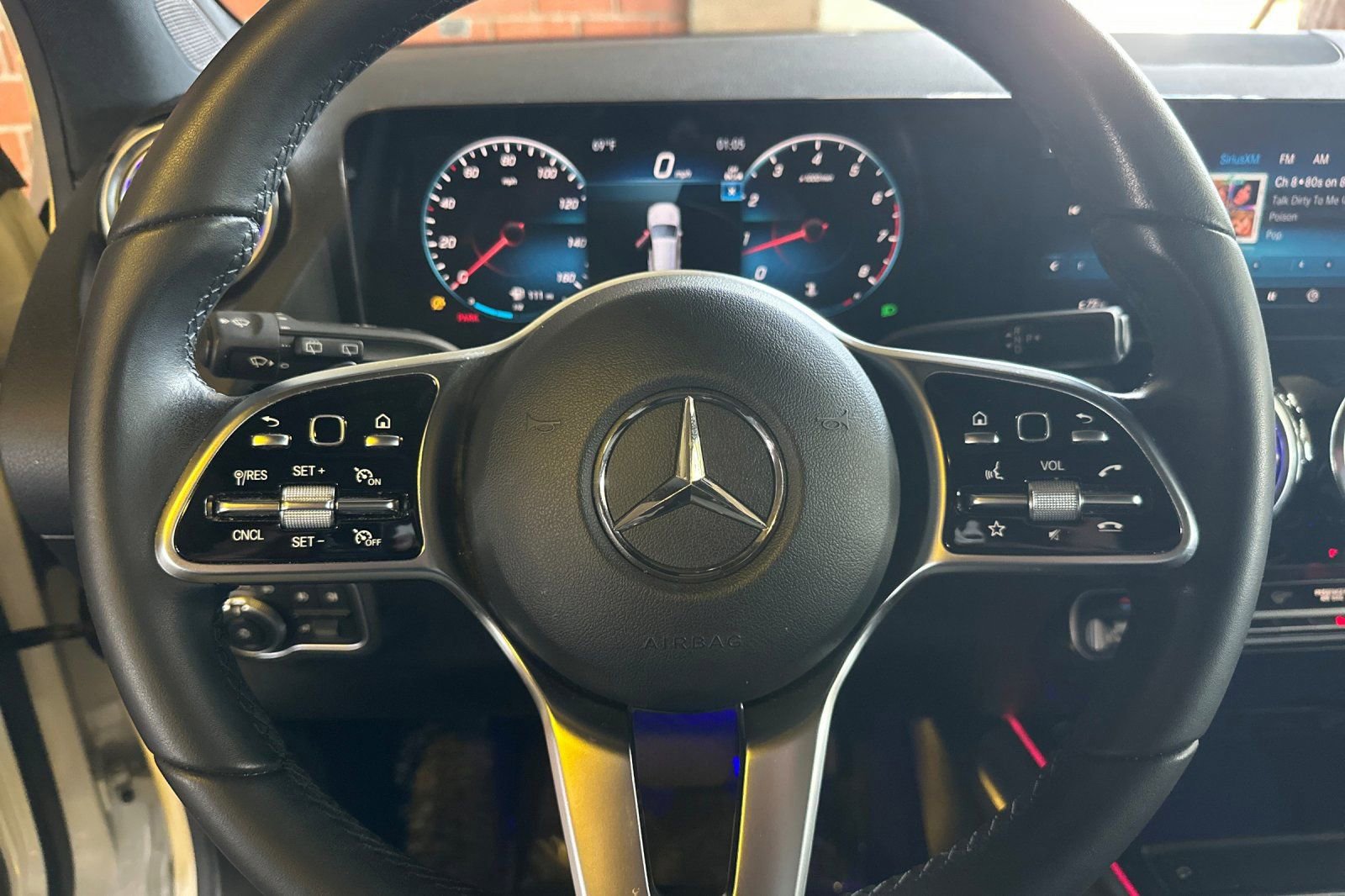 Certified 2023 Mercedes-Benz GLA 250 w/ Premium Package image 32