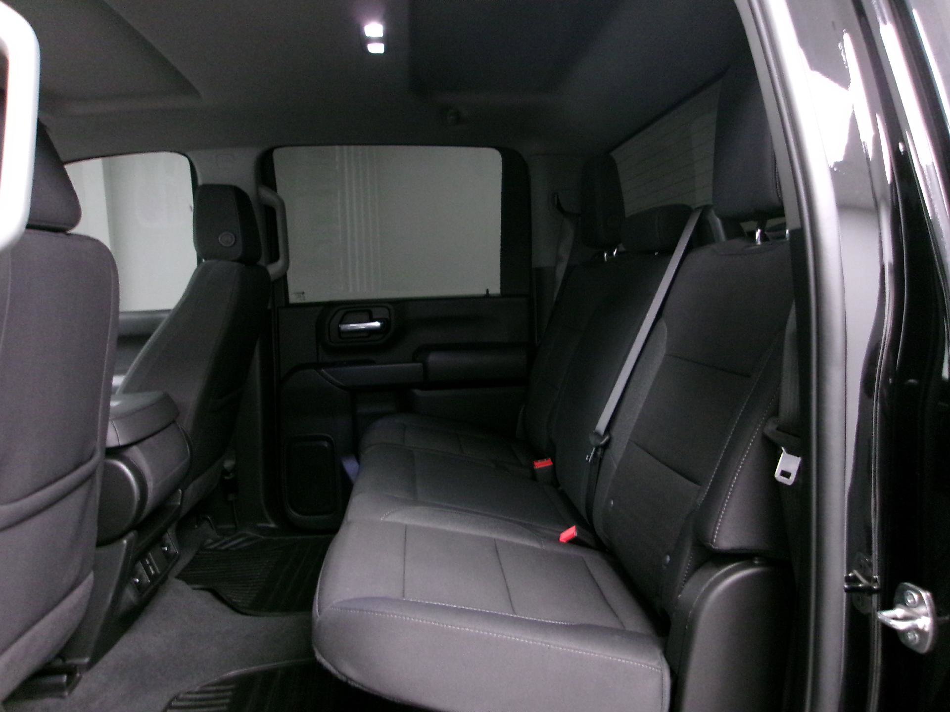 Certified 2024 Chevrolet Silverado 2500 Custom w/ Custom Value Package image 9