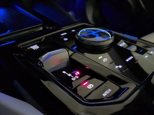 Used 2026 BMW 530i xDrive image 11