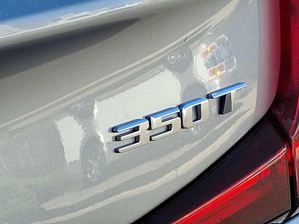 Certified 2025 Cadillac XT4 Premium Luxury AWD/4WD image 32