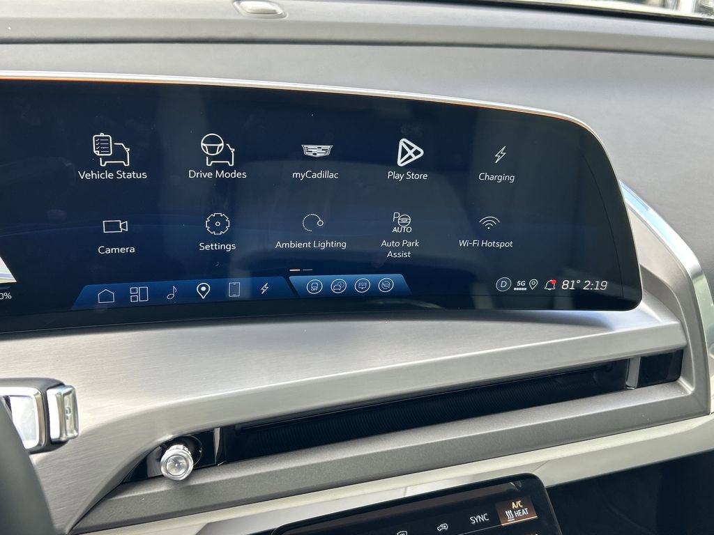 New 2026 Cadillac Vistiq Luxury image 23