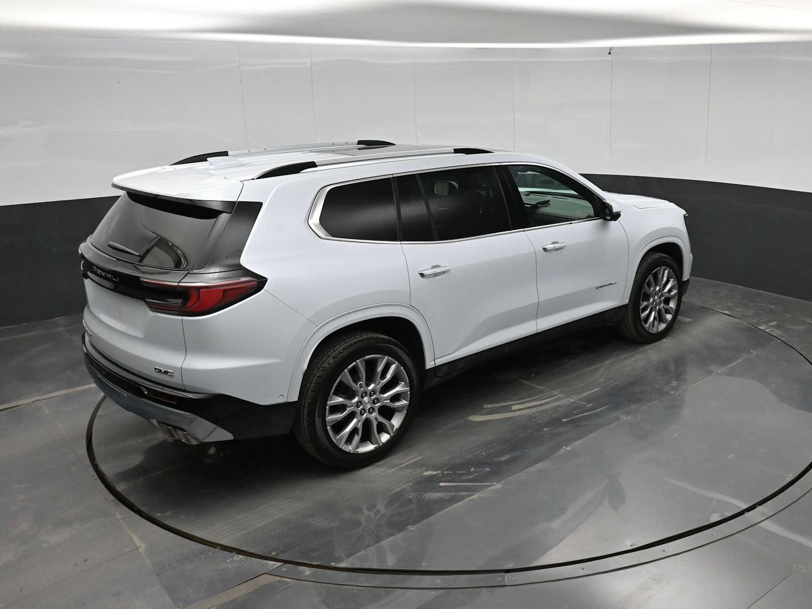 New 2026 GMC Acadia Denali w/ Super Cruise Package AWD/4WD image 30