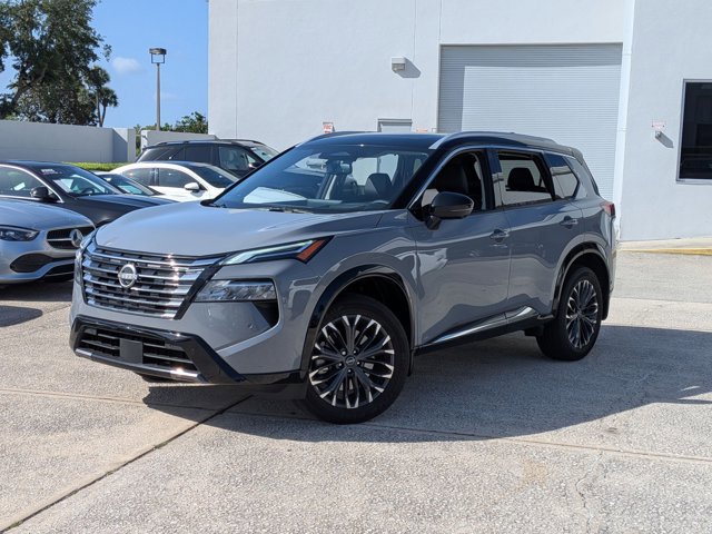 Used 2025 Nissan Rogue Platinum w/ Tech Package video 2