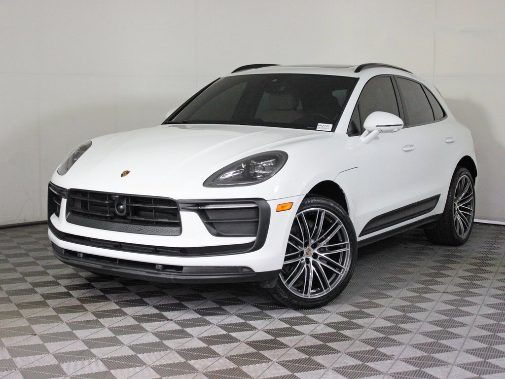 Certified 2025 Porsche Macan w/ Premium Package Plus