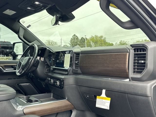 Used 2024 Chevrolet Silverado 2500 High Country w/ High Country Premium Package AWD/4WD image 29