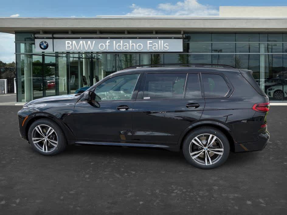 New 2026 BMW X7 M60i AWD/4WD image 4