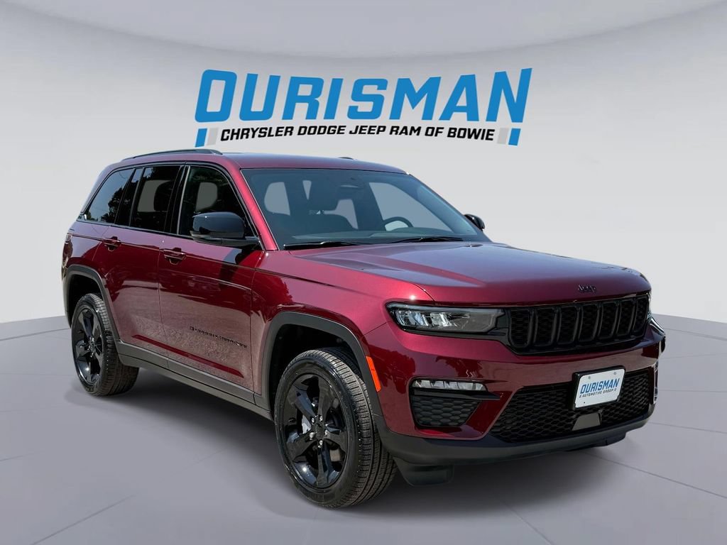 New 2025 Jeep Grand Cherokee Limited w/ Black Appearance Package AWD/4WD image 1