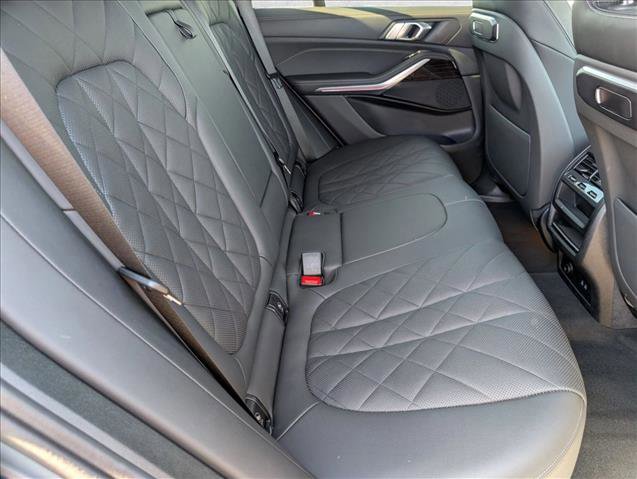 Used 2024 BMW X5 sDrive40i w/ Parking Assistance Package image 22