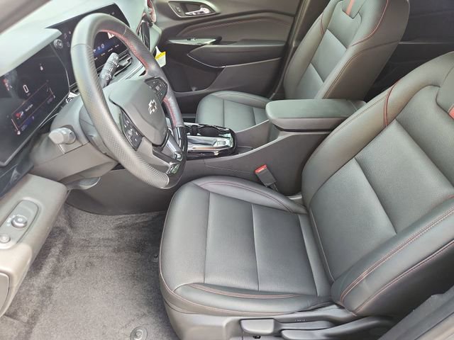 Used 2024 Chevrolet Trax RS w/ Sunroof Package image 19