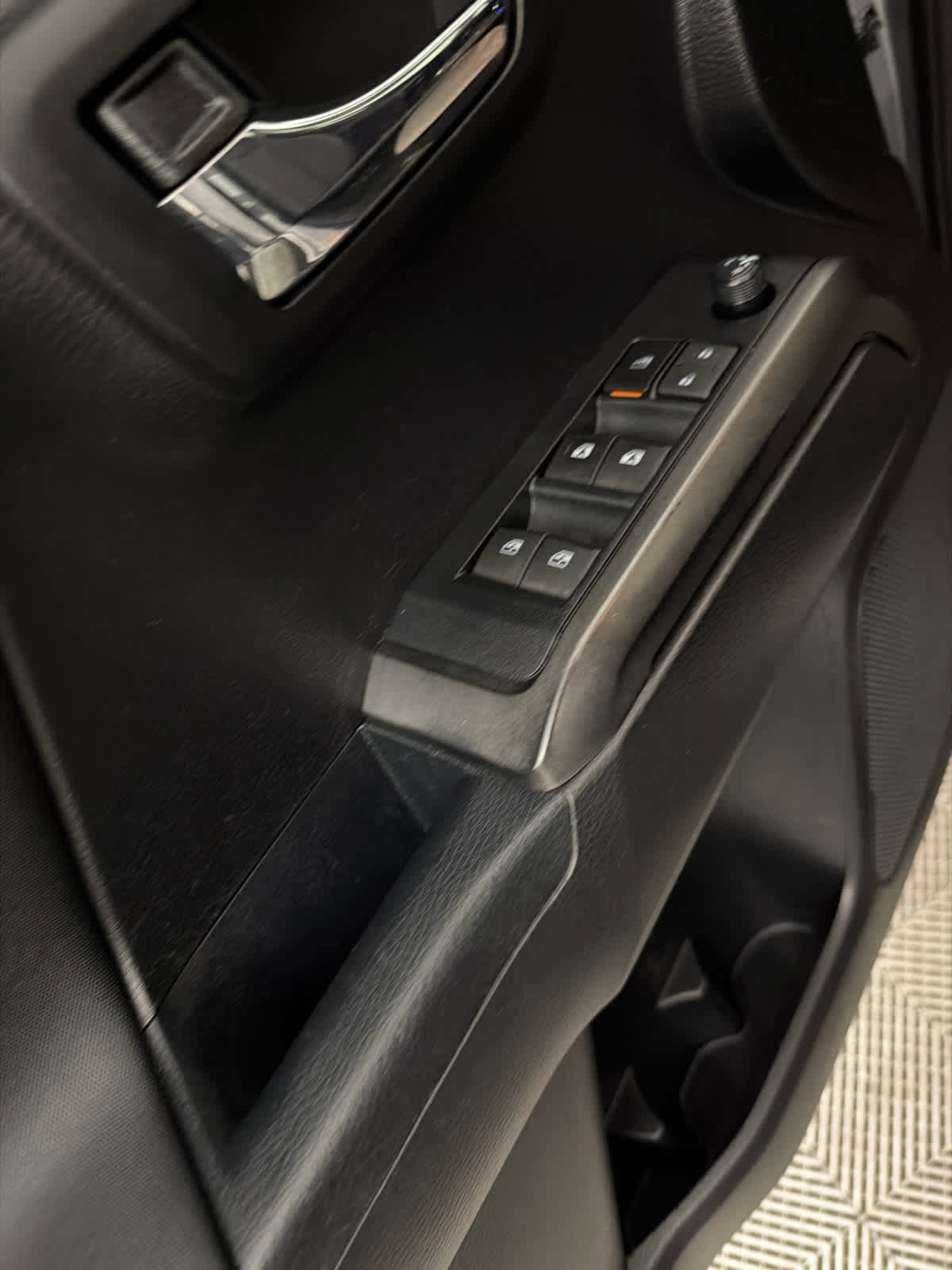 Used 2019 Toyota Tacoma TRD Sport image 21