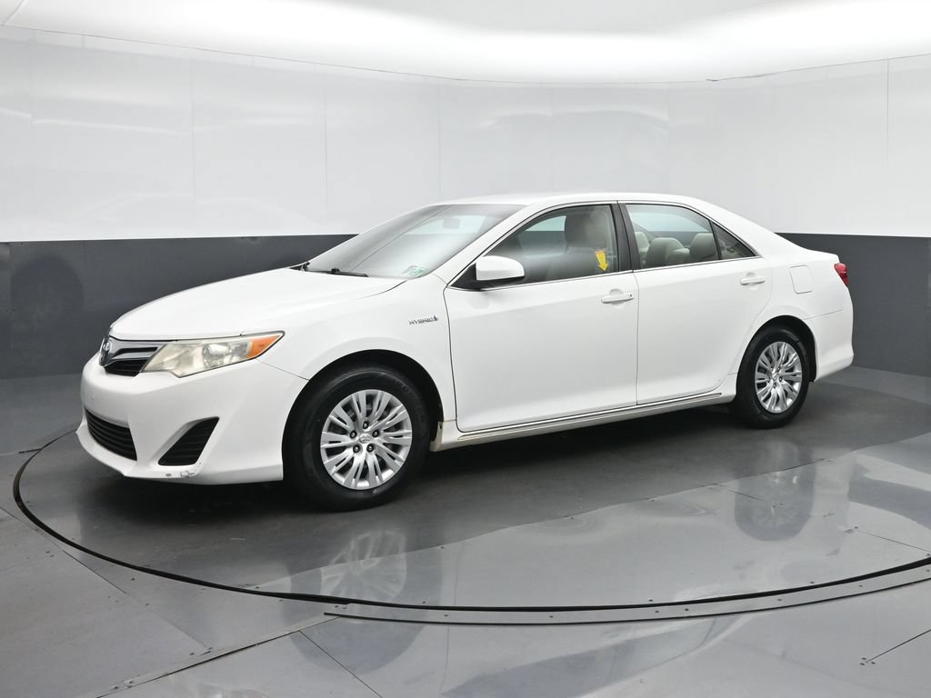 Used 2012 Toyota Camry LE FWD image 3