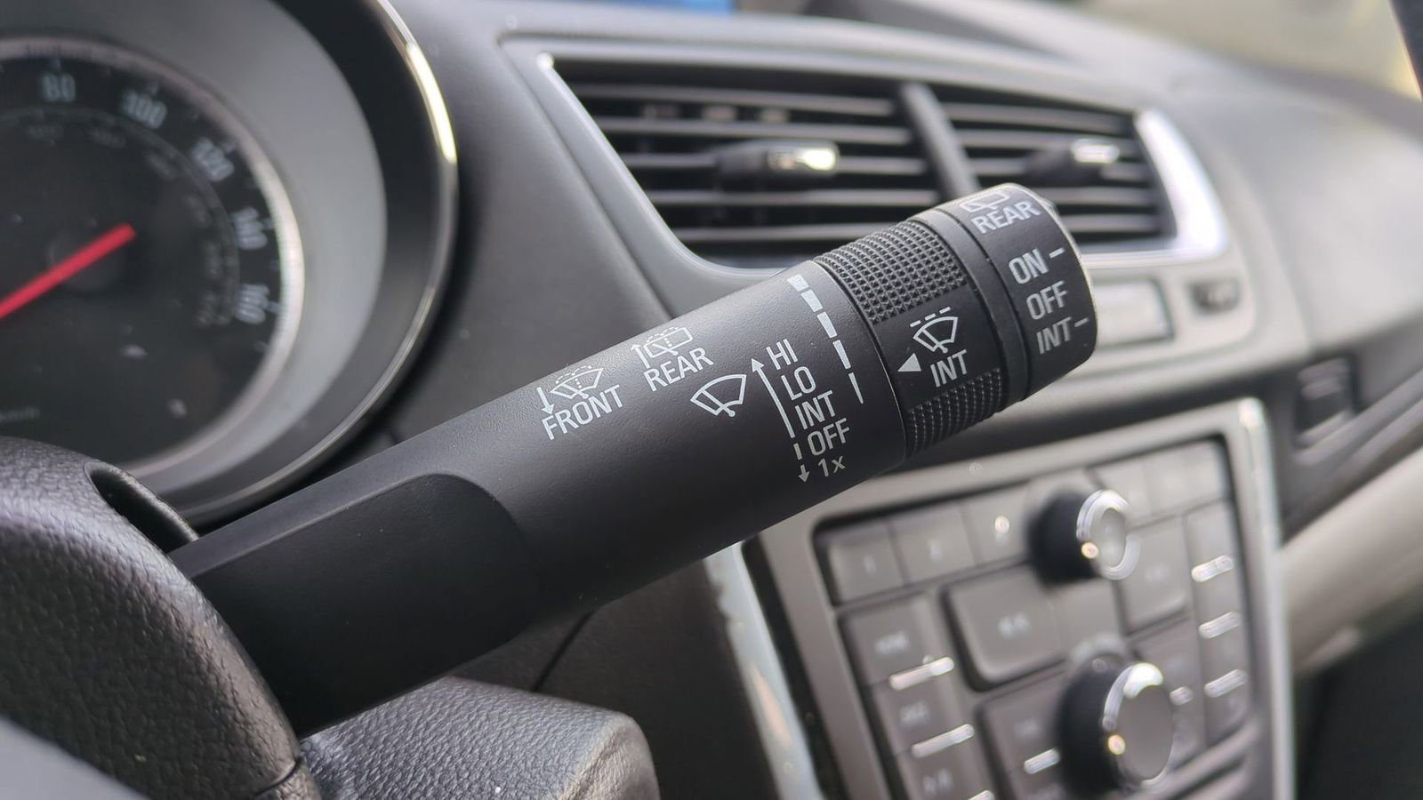 Used 2016 Buick Encore Leather image 25