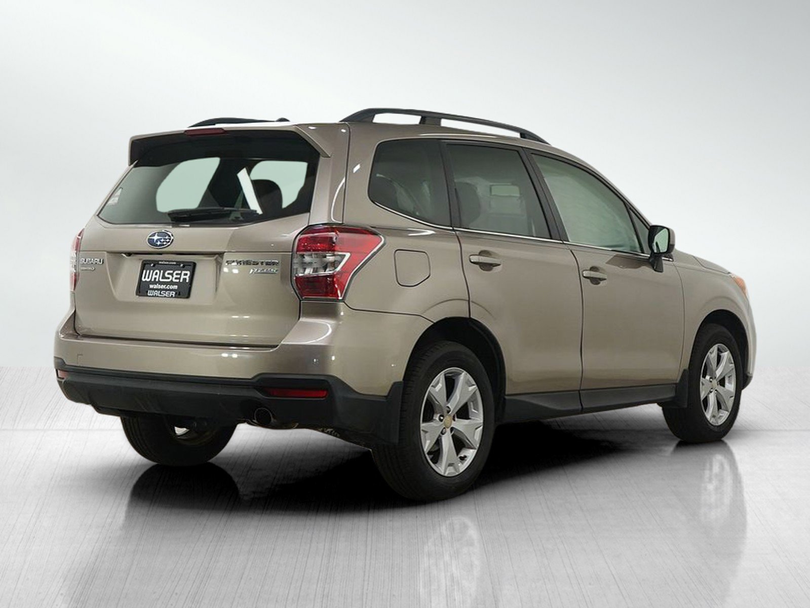Used 2015 Subaru Forester 2.5i Limited image 5