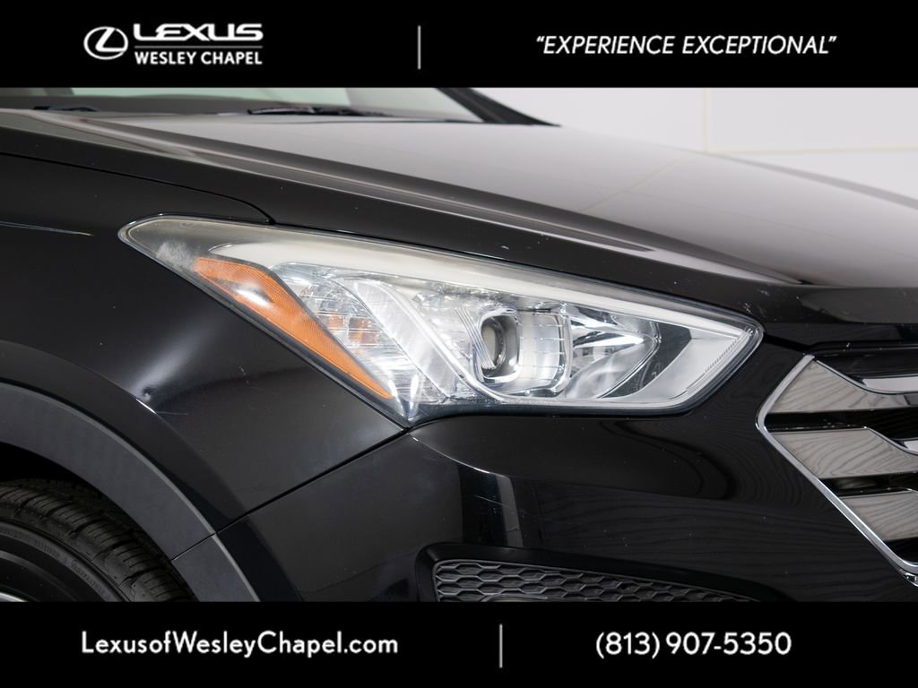Used 2014 Hyundai Santa Fe Sport 2.0T w/ Technology Package 05 FWD image 3