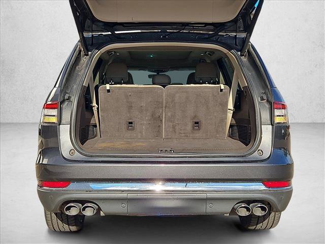 Used 2020 Lincoln Aviator Reserve w/ Equipment Group 202A AWD/4WD image 10