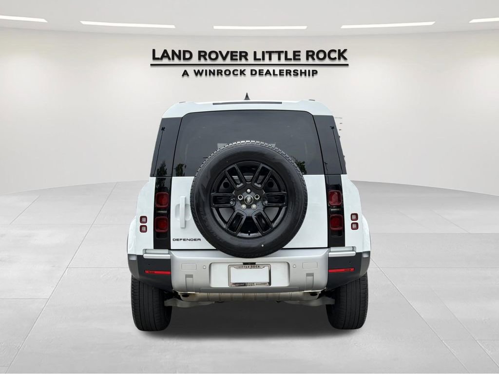 Used 2025 Land Rover Defender 110 S AWD/4WD image 7