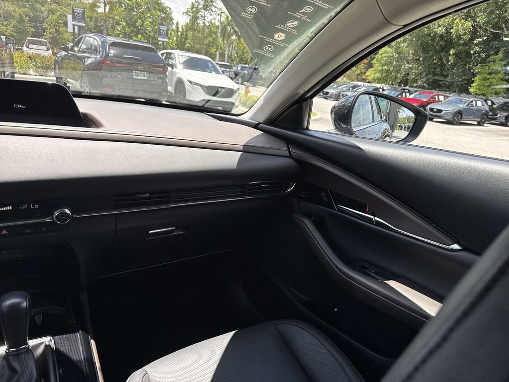 Certified 2023 MAZDA CX-30 2.5 Turbo w/ Premium Package AWD/4WD image 15