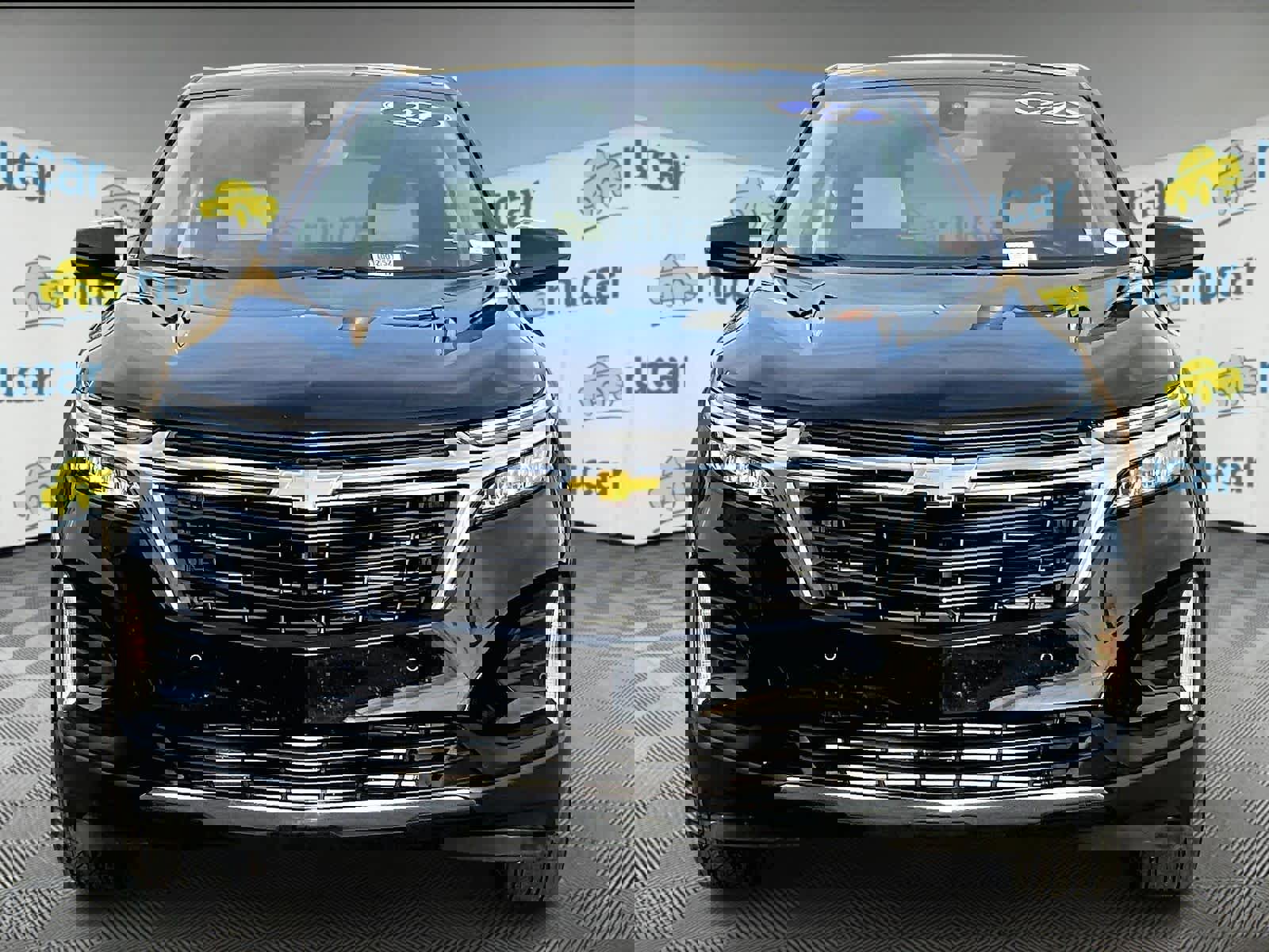 Used 2024 Chevrolet Equinox LT image 2