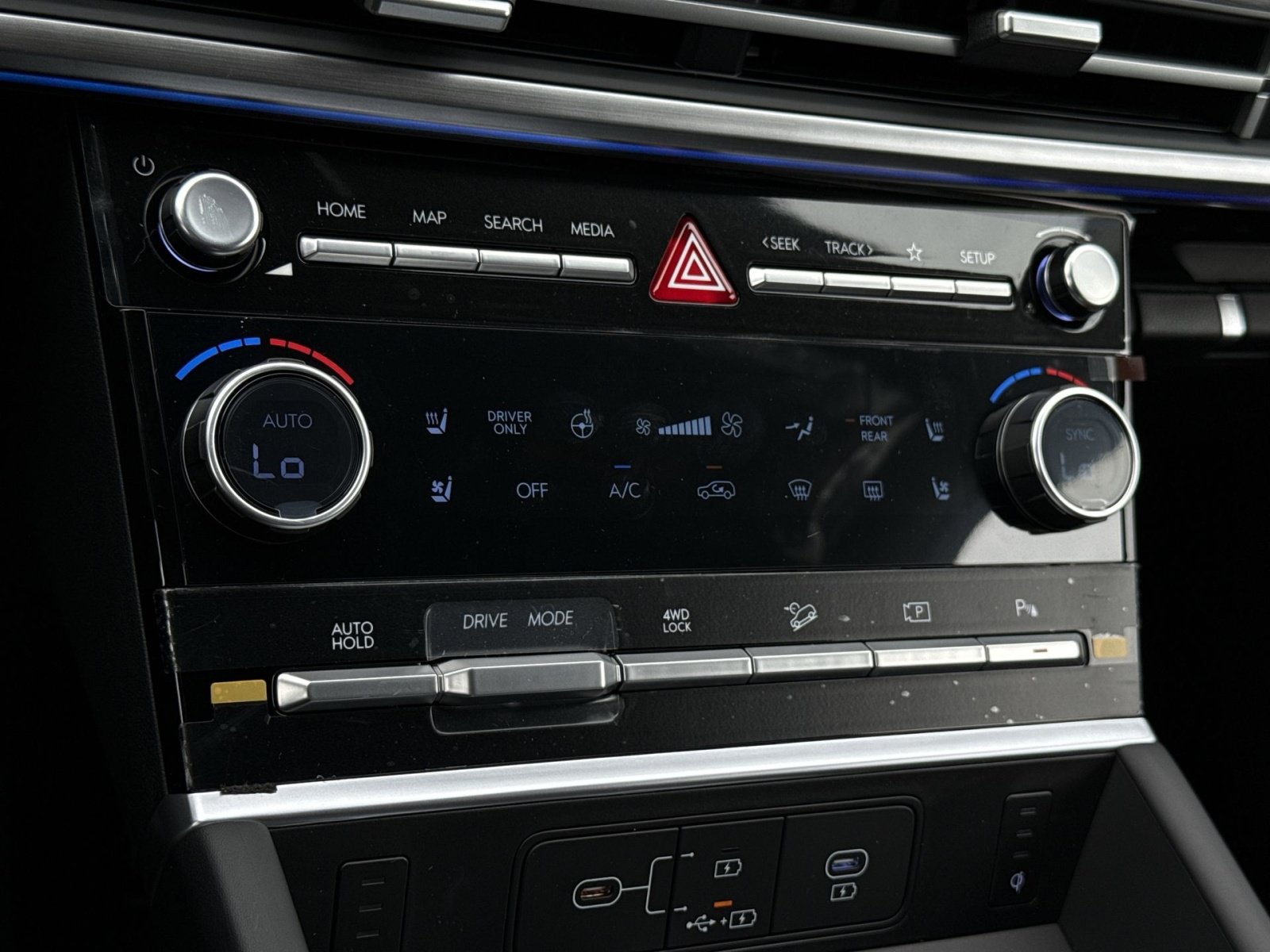 New 2027 Hyundai Santa Fe Limited AWD/4WD image 21