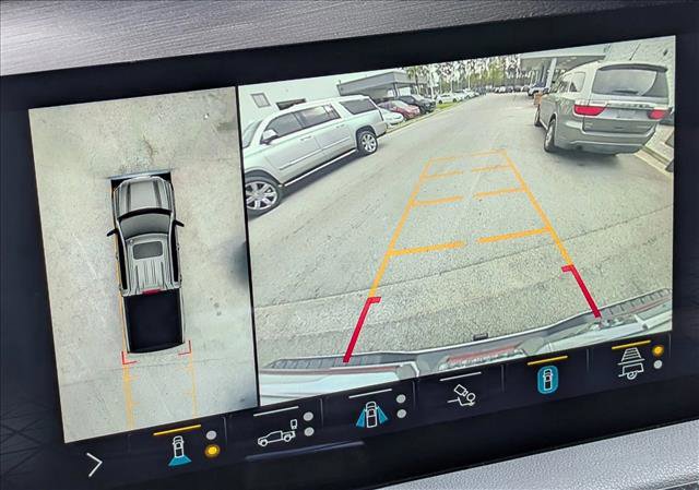 Used 2022 GMC Sierra 1500 AT4 w/ AT4 Premium Package image 12