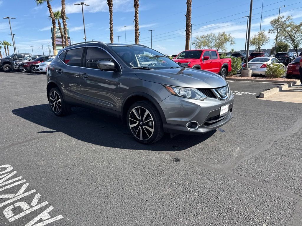 Used 2018 Nissan Rogue Sport SL FWD image 6
