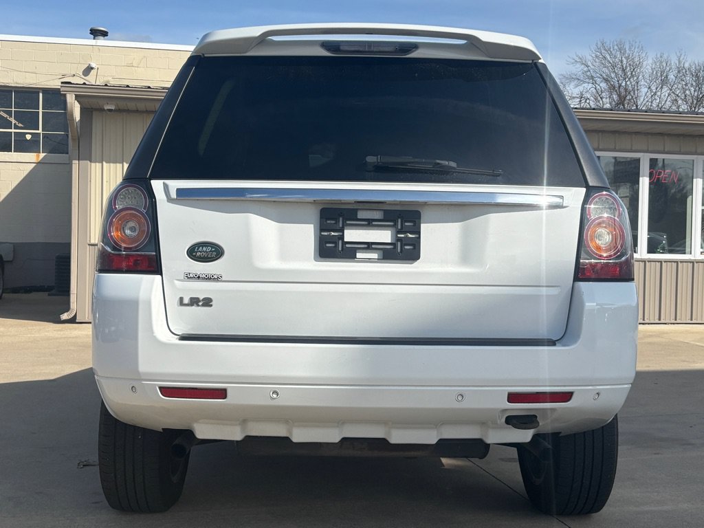 Used 2013 Land Rover LR2 HSE AWD/4WD image 5