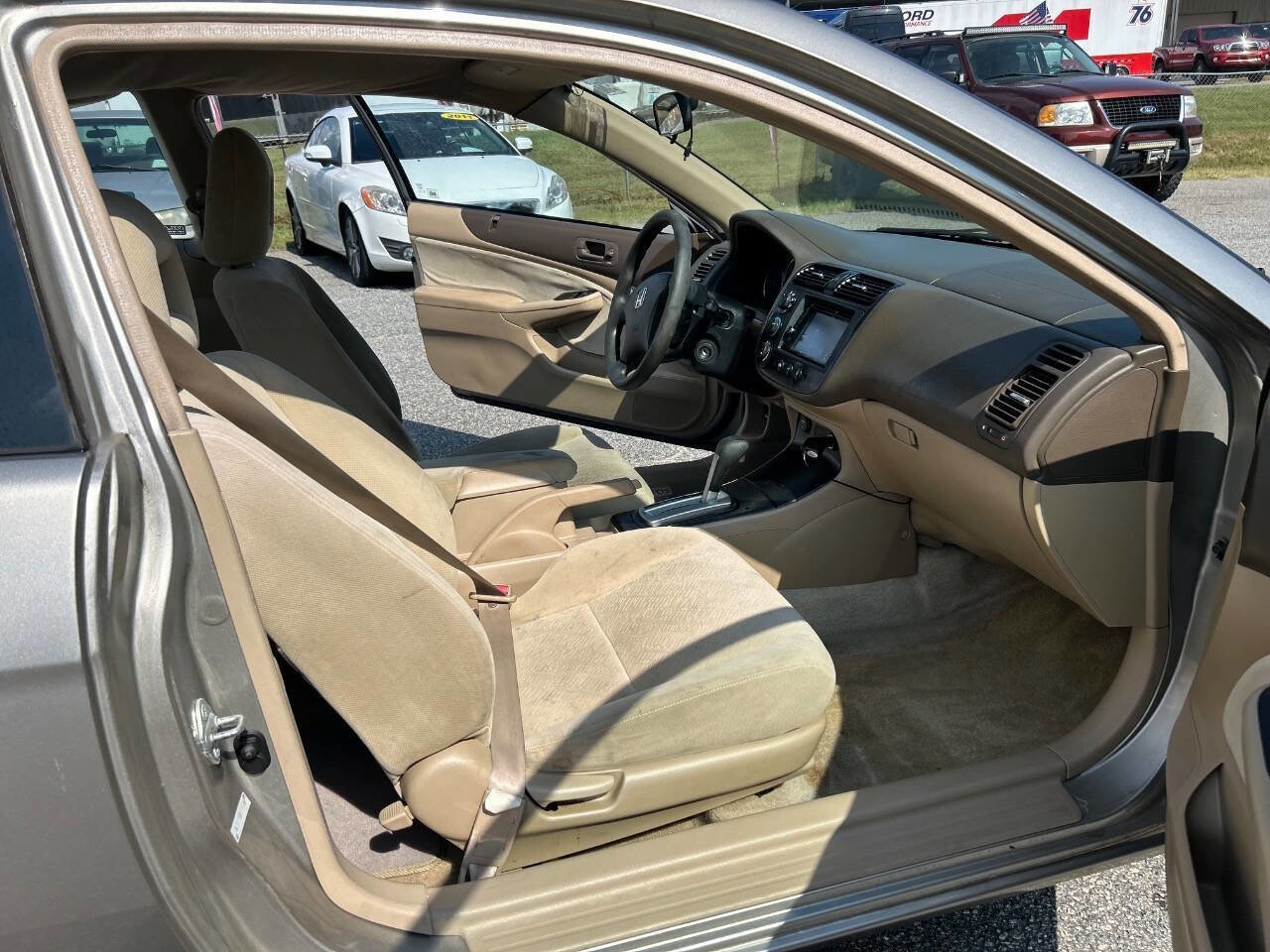 Used 2005 Honda Civic LX image 16