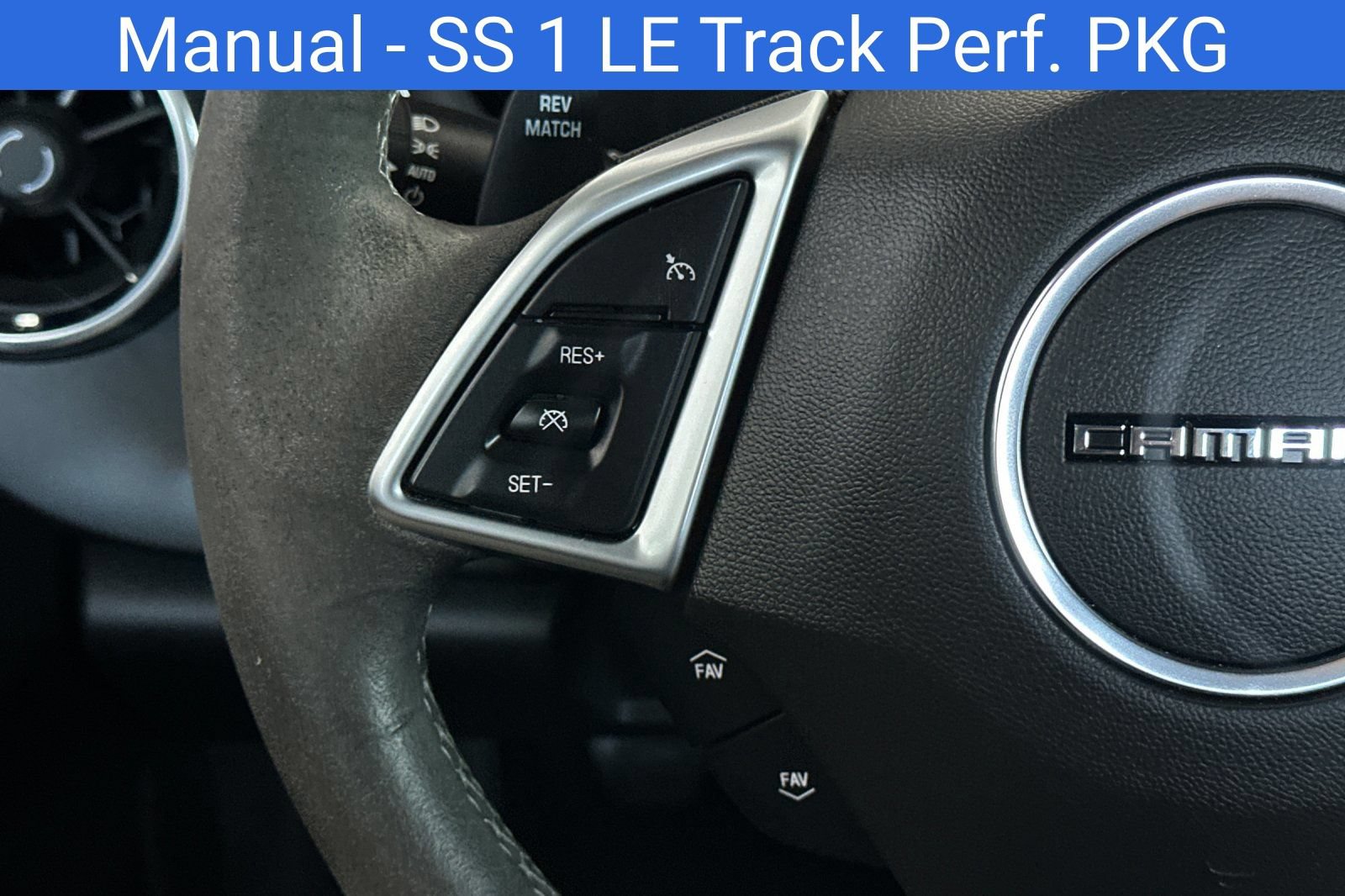 Used 2018 Chevrolet Camaro SS RWD image 29
