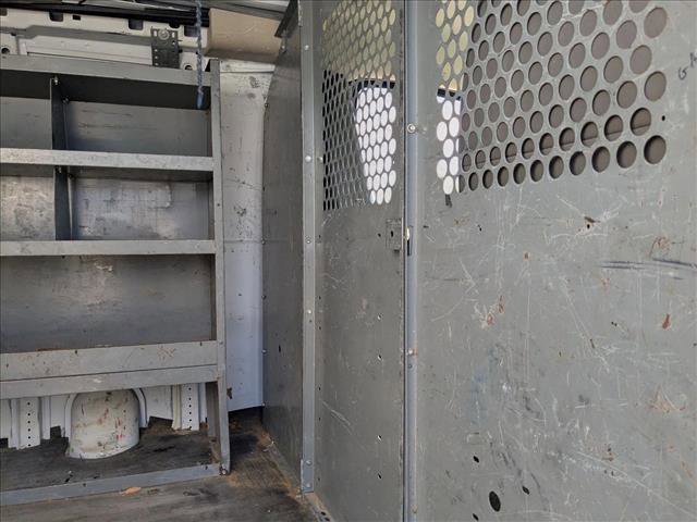 Used 2015 Chevrolet Express 2500 image 12