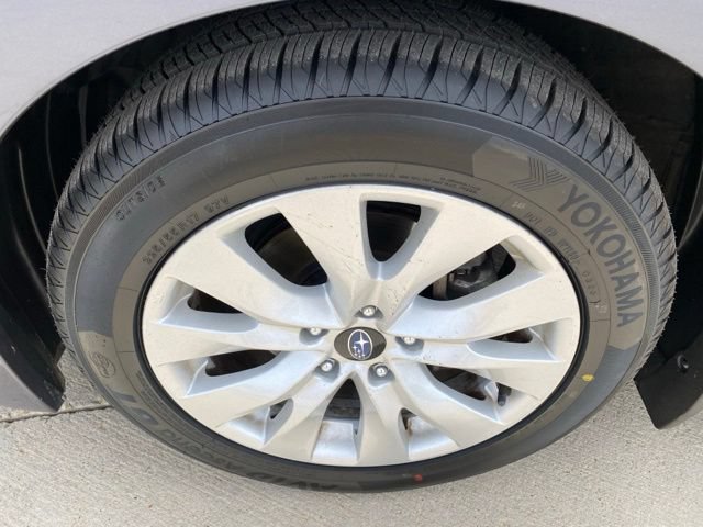 Used 2016 Subaru Legacy 2.5i Premium AWD/4WD image 22