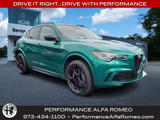 New 2024 Alfa Romeo Stelvio Quadrifoglio w/ Active Assist Plus Package