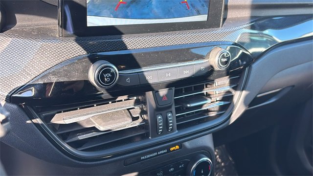 Used 2024 Ford Escape ST-Line image 18