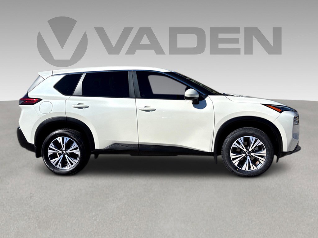 Used 2023 Nissan Rogue SV image 26