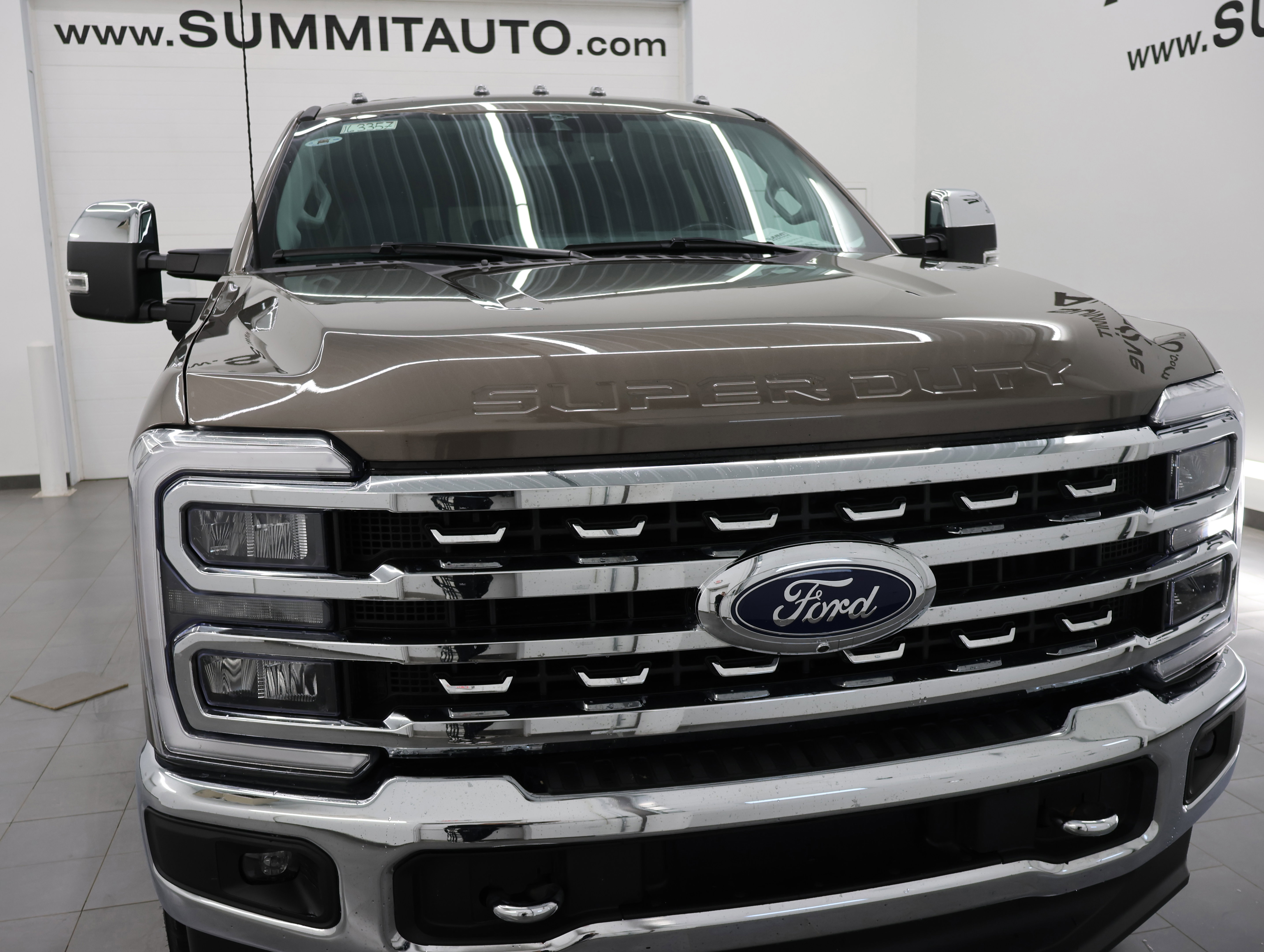 Used 2023 Ford F350 Lariat w/ Chrome Package AWD/4WD image 24