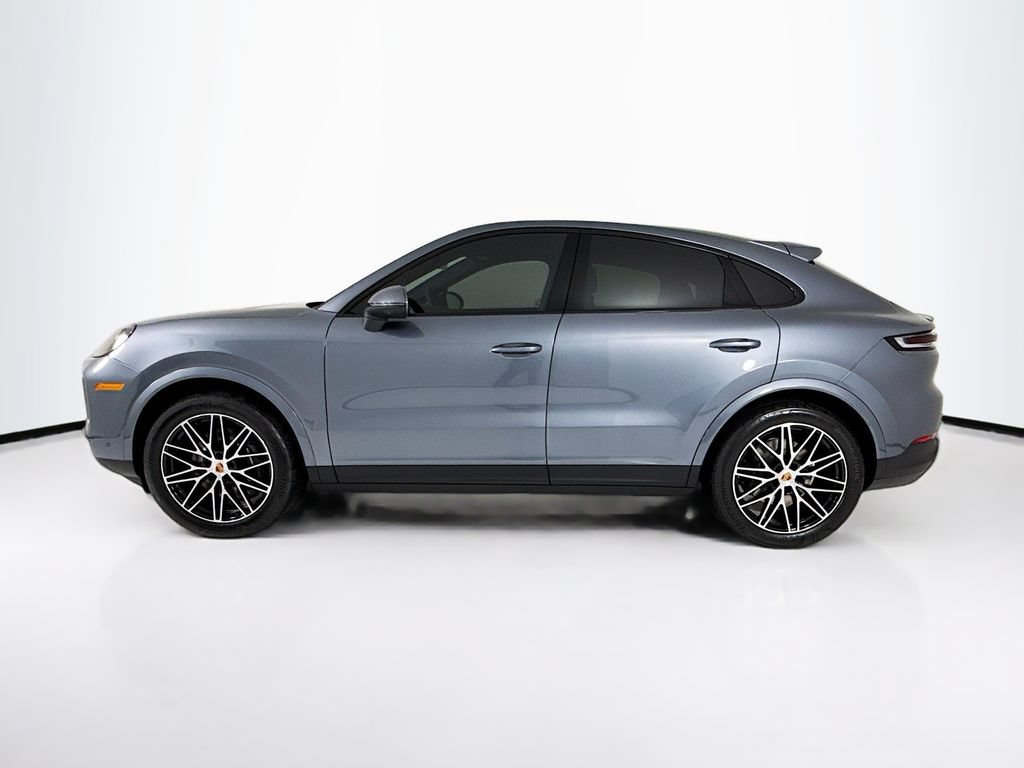 New 2026 Porsche Cayenne Coupe AWD/4WD image 2