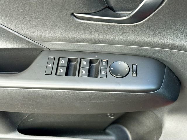 Used 2024 Hyundai Kona SEL image 17