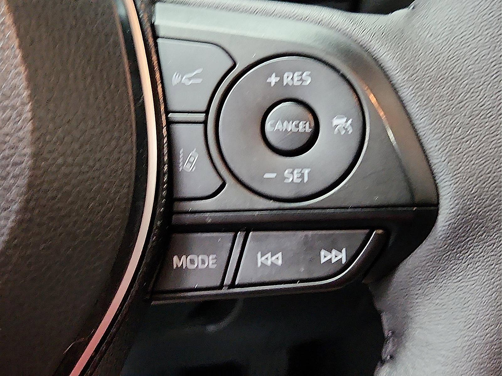 Certified 2021 Toyota RAV4 Limited AWD/4WD image 19