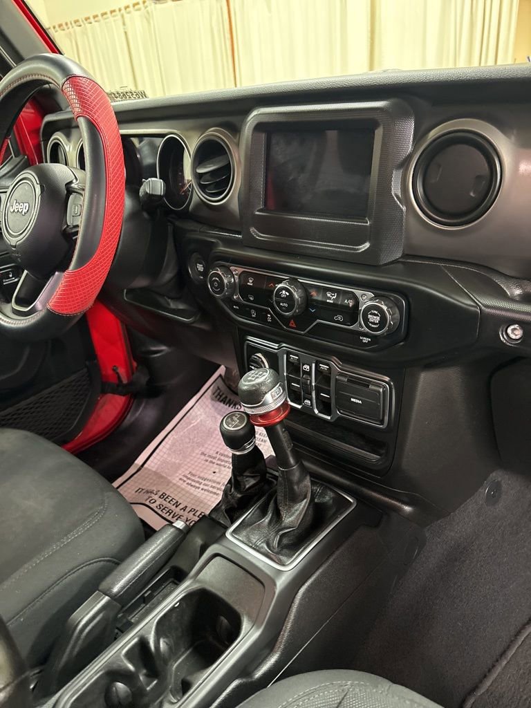 Used 2019 Jeep Wrangler Unlimited Sport S image 29
