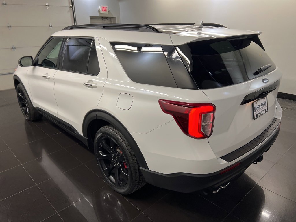 Certified 2023 Ford Explorer ST w/ Equipment Group 401A image 4