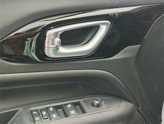 New 2026 Jeep Compass Limited w/ Sun, Sound & Navigation Group image 11