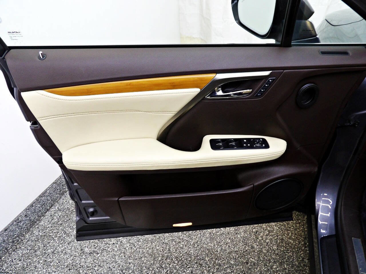 Used 2016 Lexus RX 350 AWD w/ Premium Package image 7