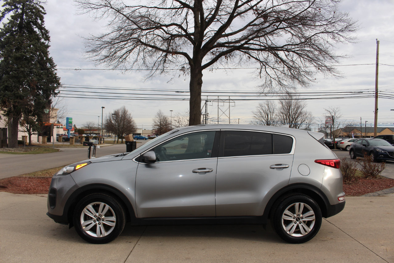Used 2019 Kia Sportage LX image 6