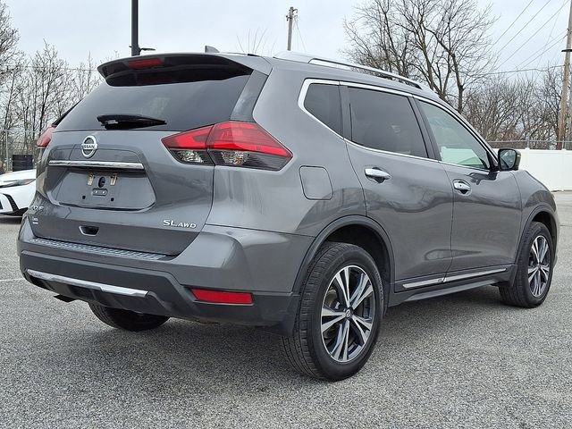 Used 2017 Nissan Rogue SL w/ SL Premium Package image 9