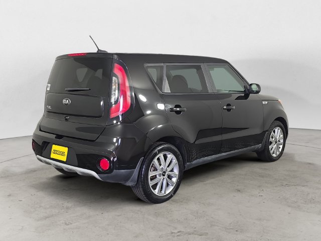 Used 2019 Kia Soul + FWD image 5