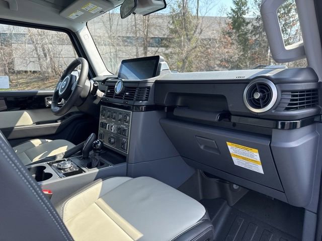 Used 2025 INEOS Grenadier AWD/4WD image 35
